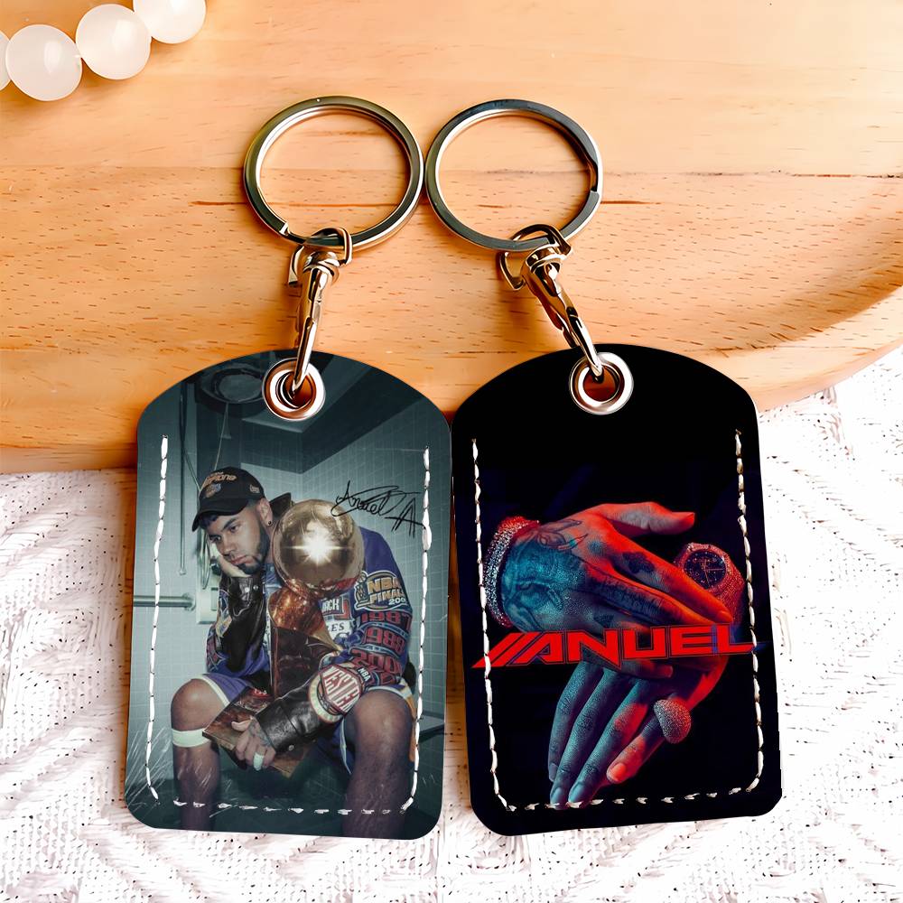 Singer Anuel AA Card Holder Ke - đánh giá và giá Lockbox Key Secure